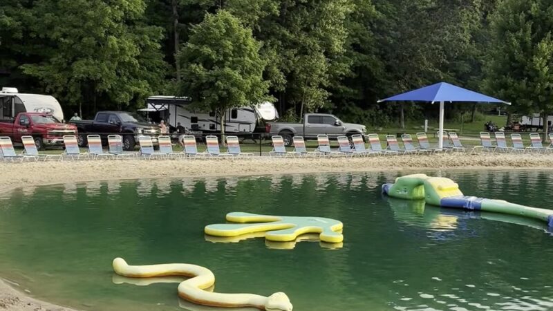 Merry Macs Campground - Merrimac, WI