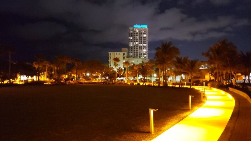Altos Del Mar Park - Miami Beach, FL