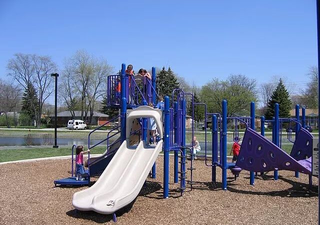 Kostner Park (Bellybutton Hill) - Midlothian, IL