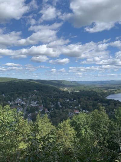 Milford Knob Trailhead - Milford, PA