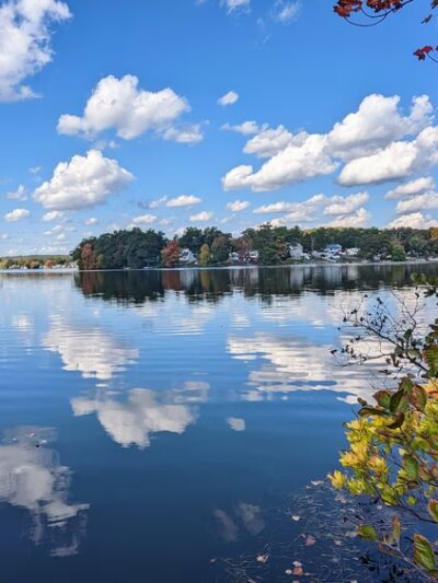 Dorothy Pond, Riverlin St Access - Millbury, MA