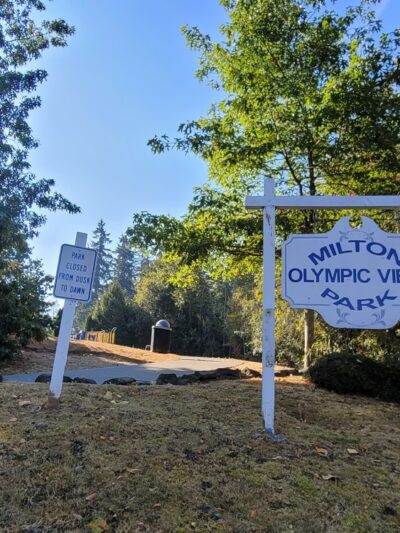 Milton Olympic view park - Milton, WA