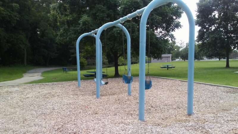 Broadmoor Park - Mission, KS