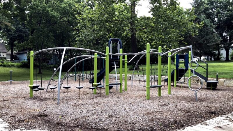Crestview Park - Mission, KS