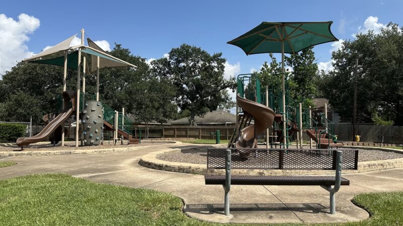 Hunters Trail Park - Missouri City, TX