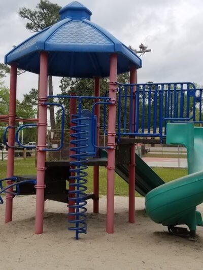 Dr. William H. Lacey Memorial Park - Moncks Corner, SC