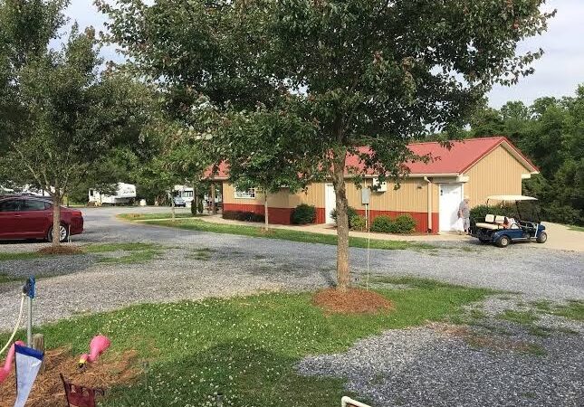 Sweet Water RV Park - Moneta, VA