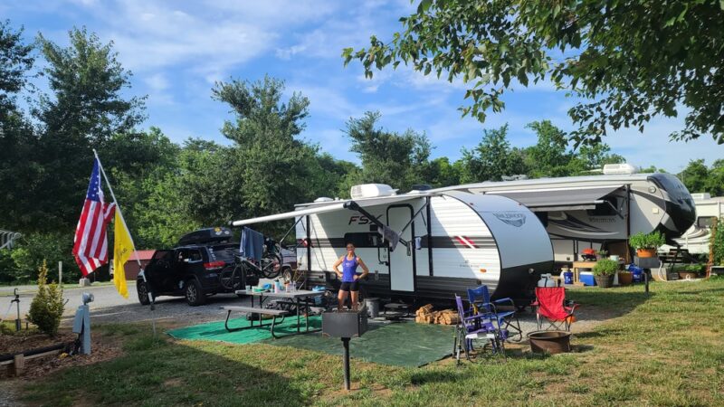Sweet Water RV Park - Moneta, VA