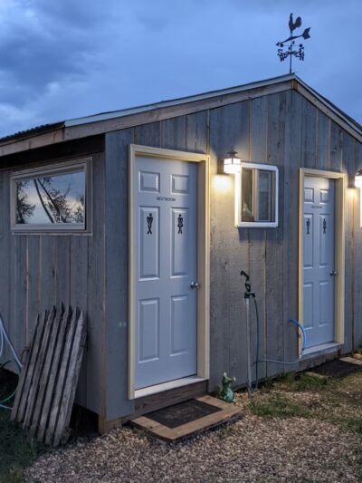 Uncle B's Farm & Hip Camp - Monroe, SD