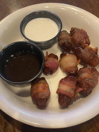 Pig Dog Pub - Montgomery, IL