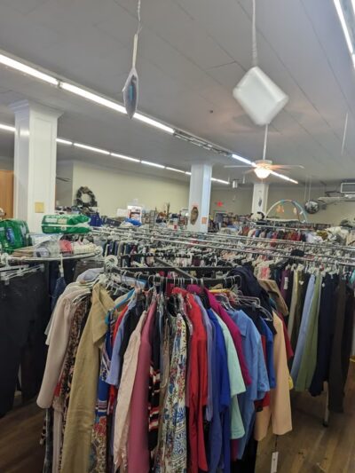Wag the Dog Thrift Store - Monticello, FL