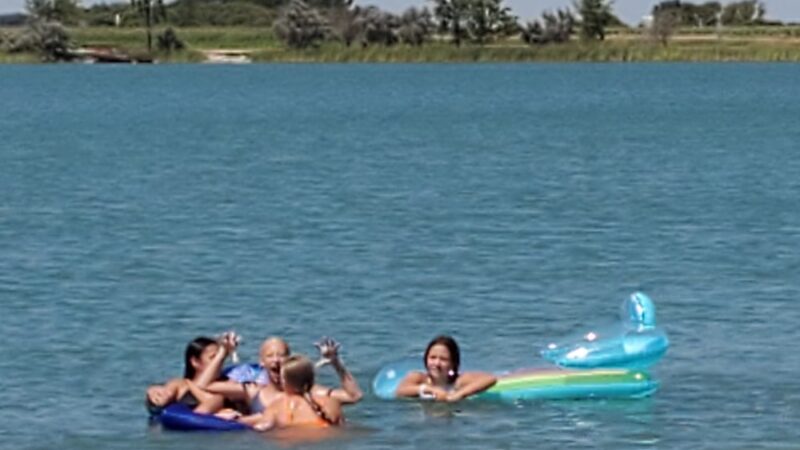 Mooreton Pond Beach - Mooreton, ND