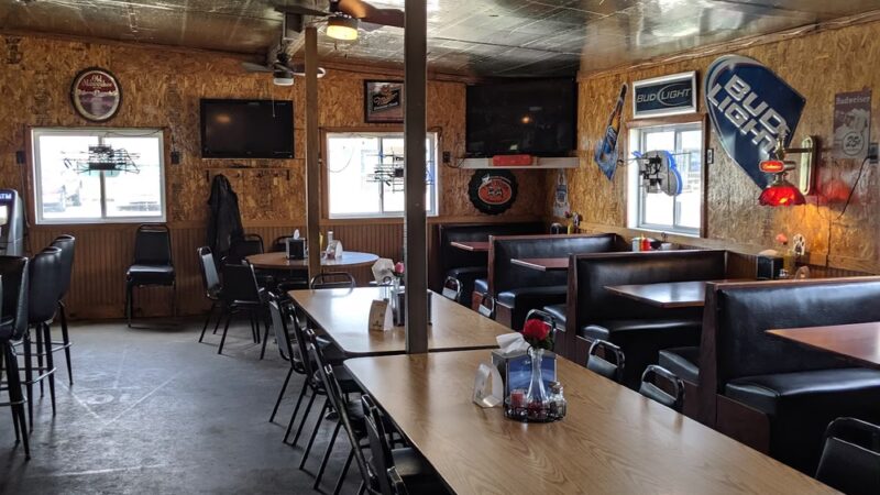 Dogg's RV Park - Moravia, IA