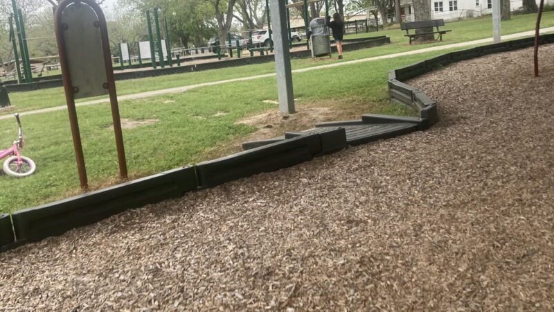 Moulton City Park - Moulton, TX