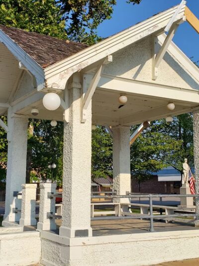 Mountain Grove Town Square Park - Mountain Grove, MO