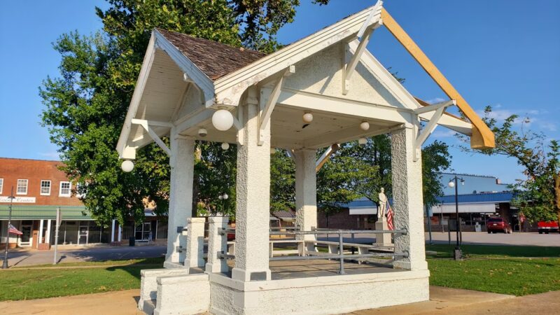 Mountain Grove Town Square Park - Mountain Grove, MO