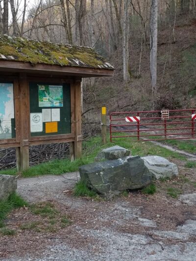 Ridley Fields parking - Mountain Rest, SC