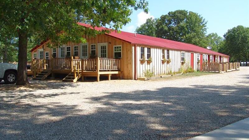 Ozarks Mountain Springs R.V. Park & Cabins - Mountain View, MO