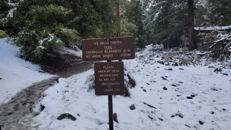 Icehouse Canyon Trailhead - Mt Baldy, CA