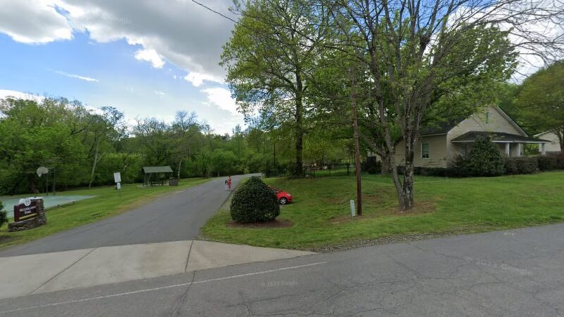 Woodlawn park - Mt Holly, NC