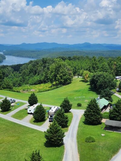 Summersville Lake Retreat & Lighthouse - Mt Nebo, WV
