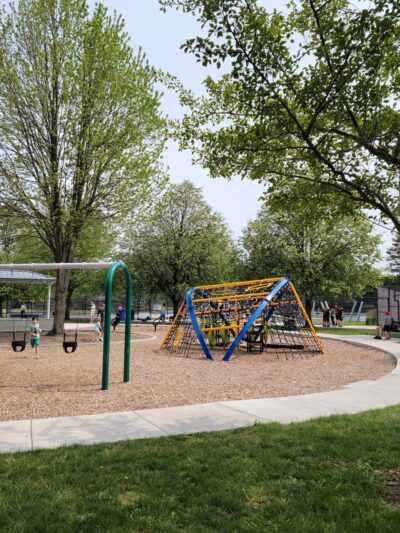 BURNING BUSH TRAILS PARK - Mt Prospect, IL