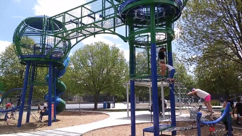 BURNING BUSH TRAILS PARK - Mt Prospect, IL