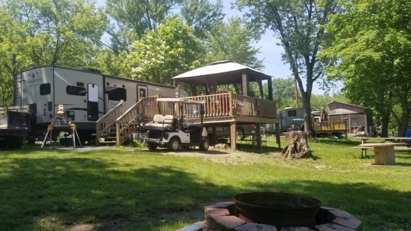Bowser's Riverfront Campground - Mt Union, PA