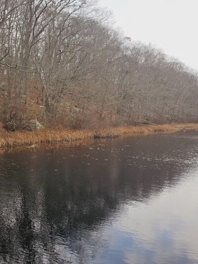 Hidden Lake Walking Trails - Mystic, CT