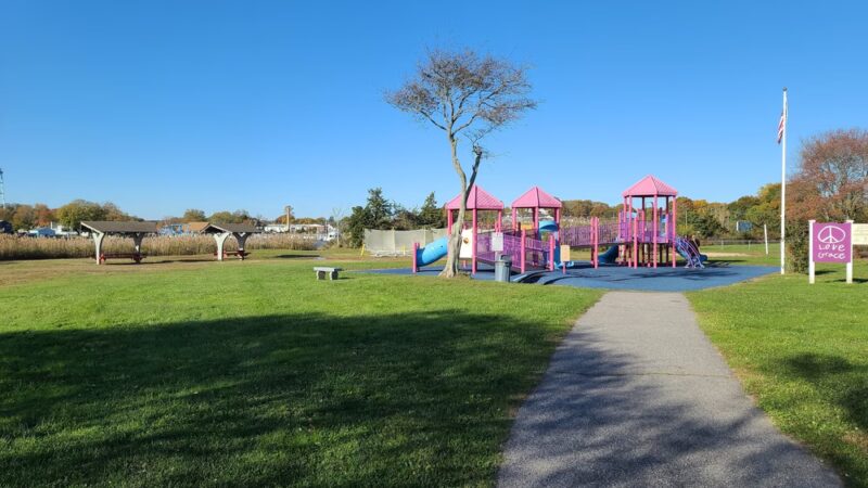Williams Beach Park - Mystic, CT