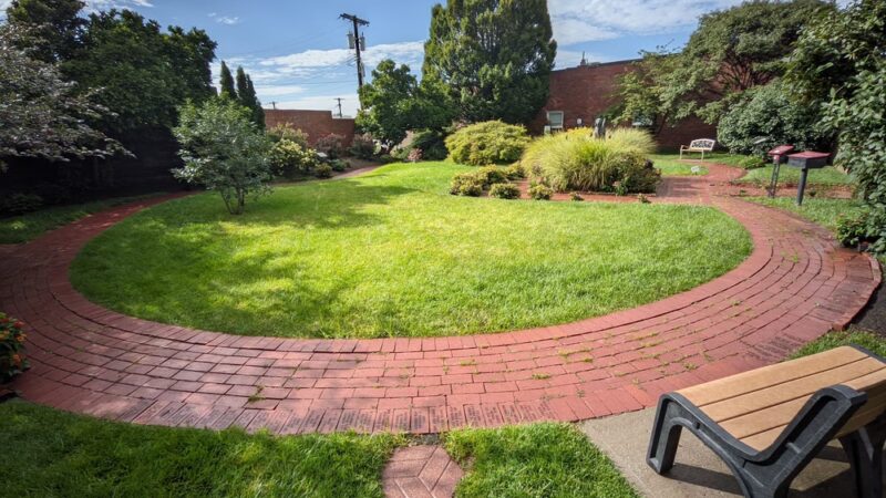 Jim The Wonder Dog Park - Napton, MO