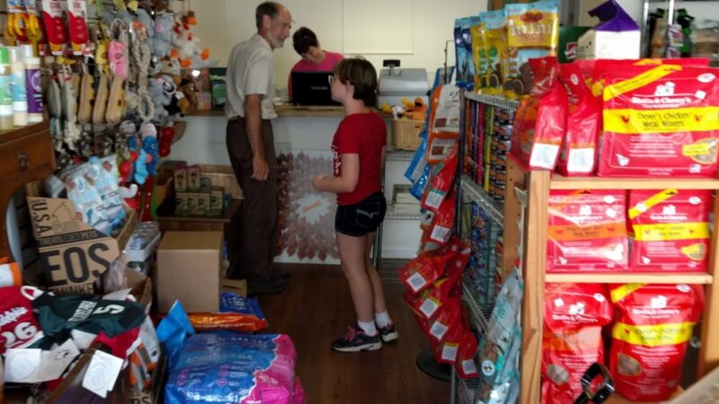 Spot's the Place For Paws - Narberth, PA