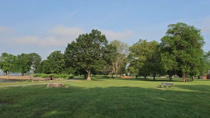 New Castle Battery Park - New Castle, DE