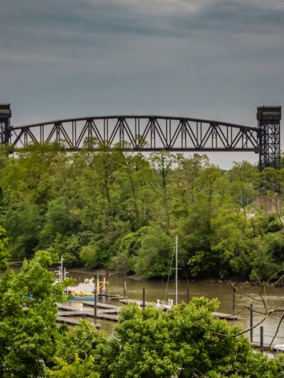 St. Georges Trailhead - Mike Castle Trailhead - New Castle, DE