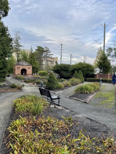 Dutch Gardens - New City, NY