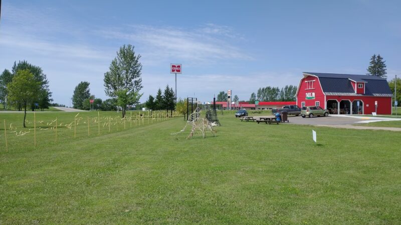 New York Mills Sculpture Park / The Barn - New York Mills, MN