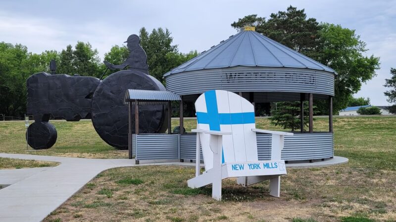 New York Mills Sculpture Park / The Barn - New York Mills, MN