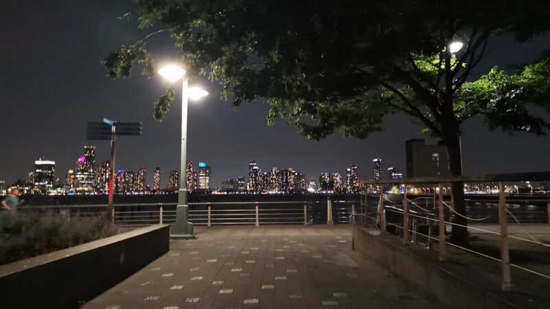 Hudson River Park Lookout - New York, NY