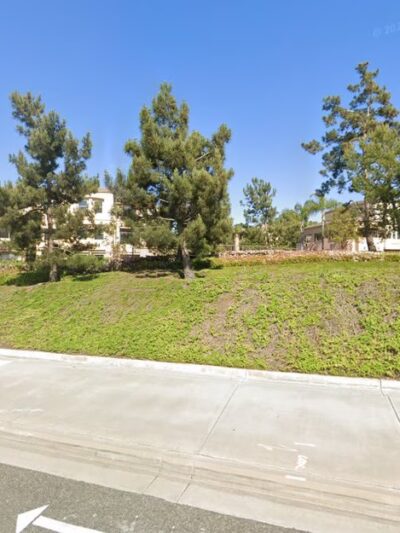 Baypointe Apartment Homes Dog Park (private) - Newport Beach, CA