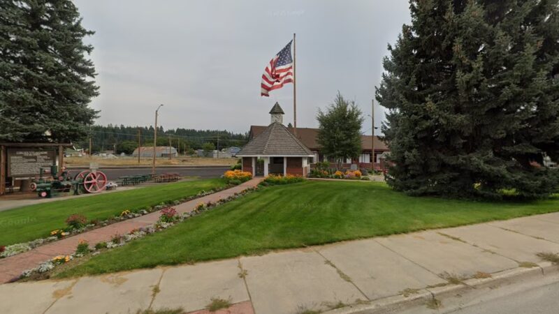 Centennial Plaza - Newport, WA