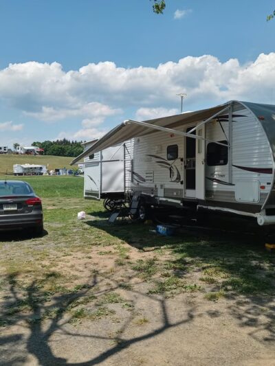 Moore's Campground - Newville, PA