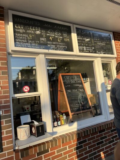 Tony D's Craft Creamery - Niantic, CT