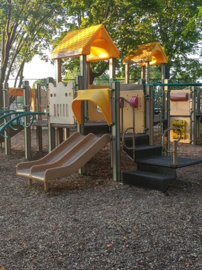 Jonquil Terrace Park - Niles, IL