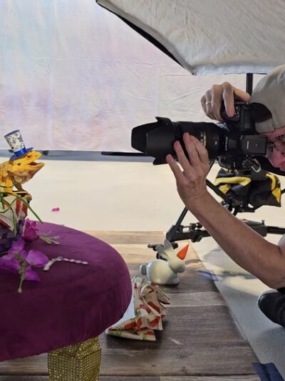 The Dog House of L. C. & L - Niles, IL