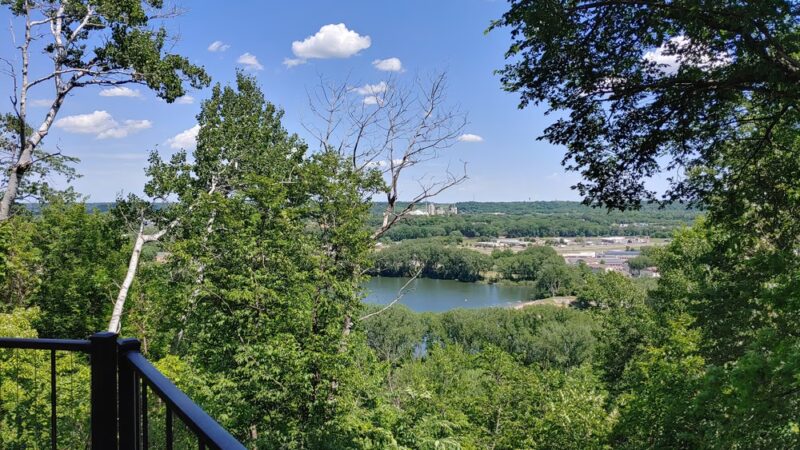 Bluff Park - North Mankato, MN