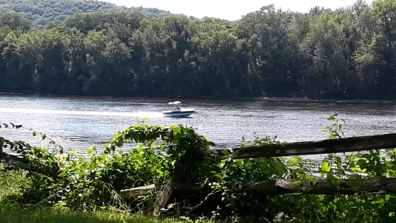 Riverview Picnic Area - Northfield, MA