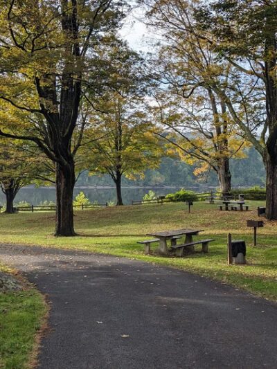 Riverview Picnic Area - Northfield, MA
