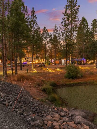 Zoomtown RV Park - O'Brien, OR