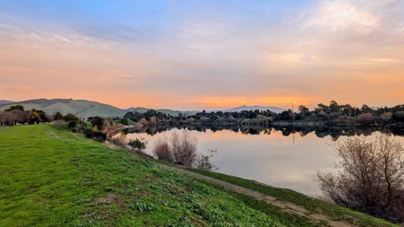 Alameda Creek Regional Trail - Isherwood Staging Area - Oakland, CA