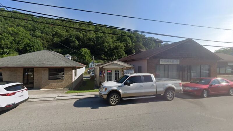 The Dog House - Oceana, WV